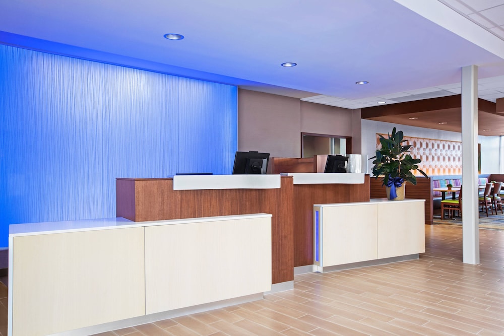 Fairfield Inn & Suites By Marriott Poplar Bluff 2/26