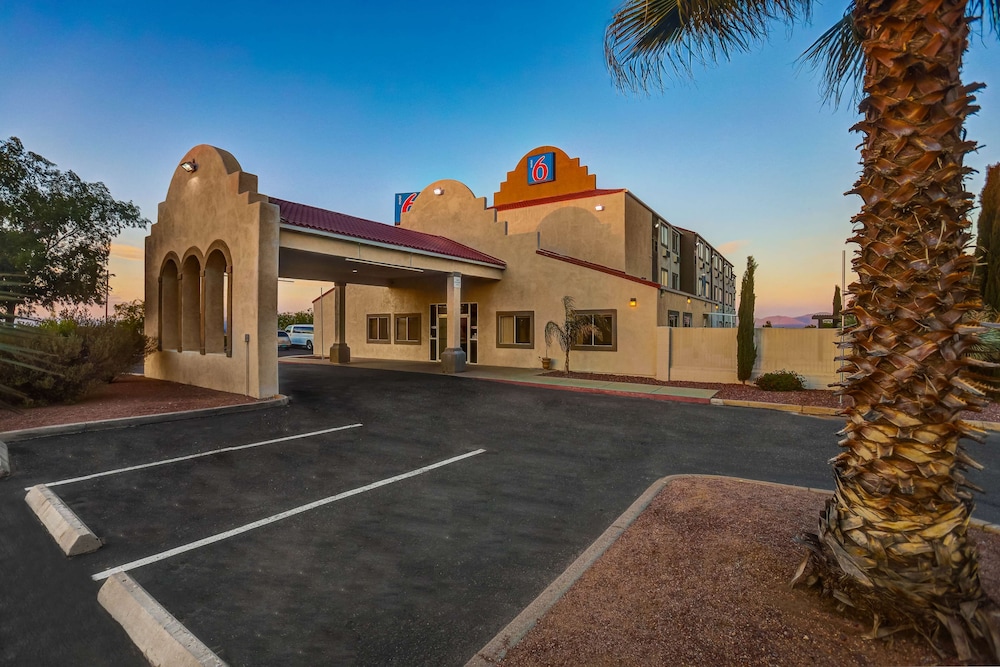 Motel6 Benson, AZ 35/47