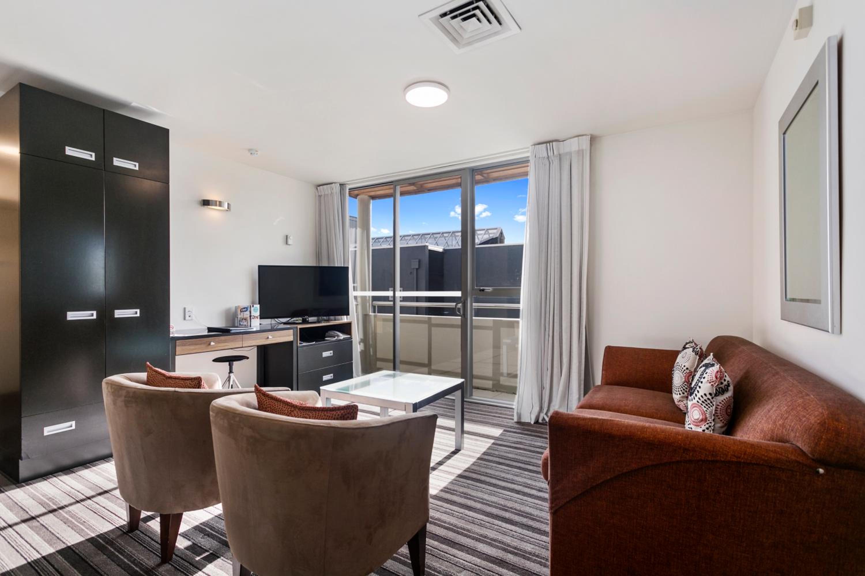 1 Bedroom, Apartment