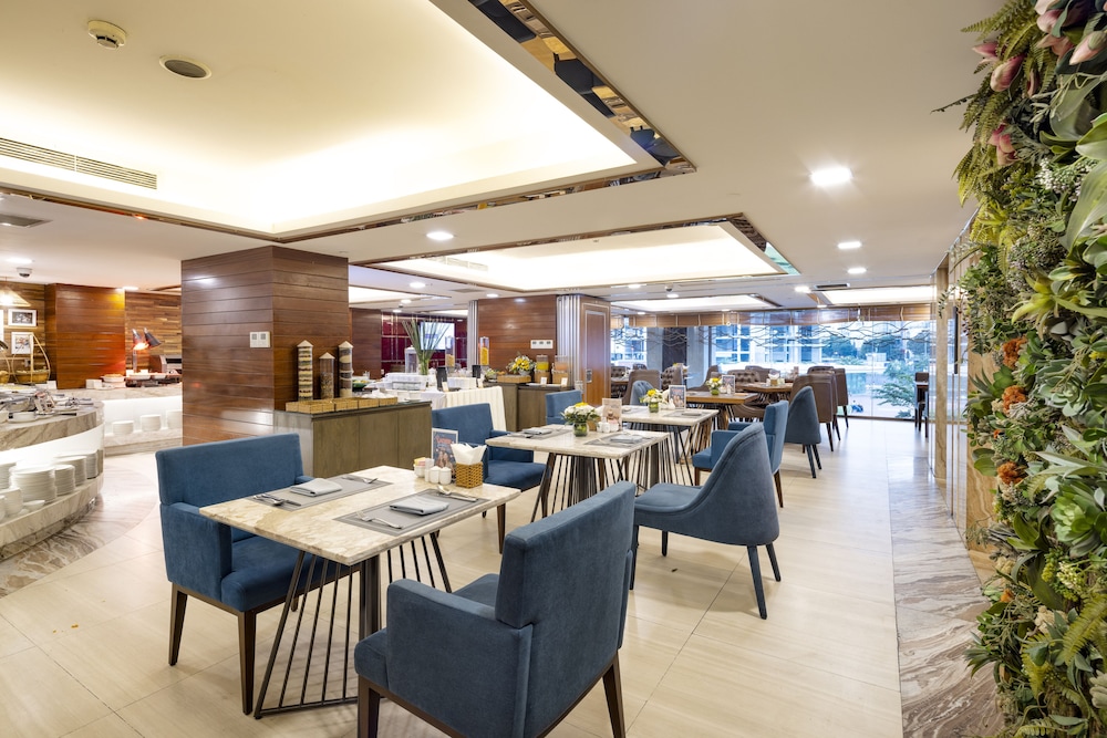 Winsuites Saigon 38/50