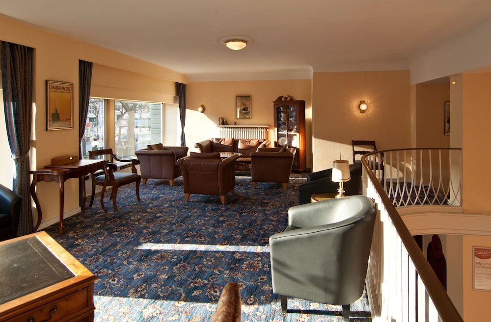 Hotel Kronprinz Hamburg 54/77