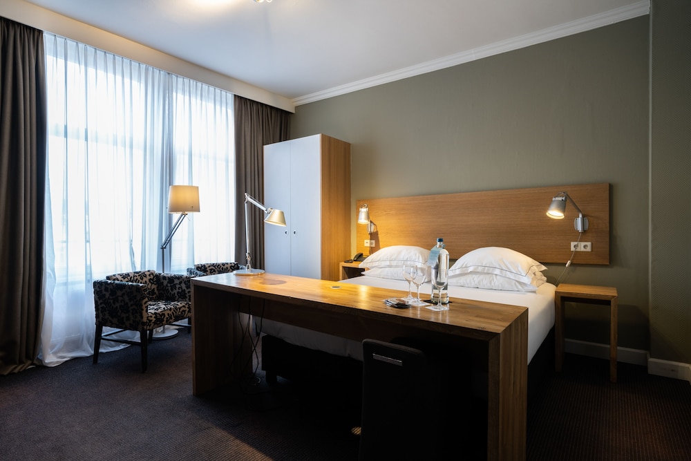 Catalonia Hotel Vondel Amsterdam 68/75