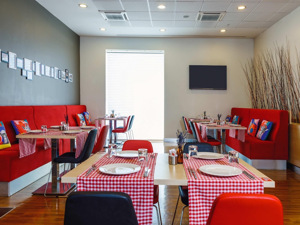 Ibis Istanbul Esenyurt 65/74