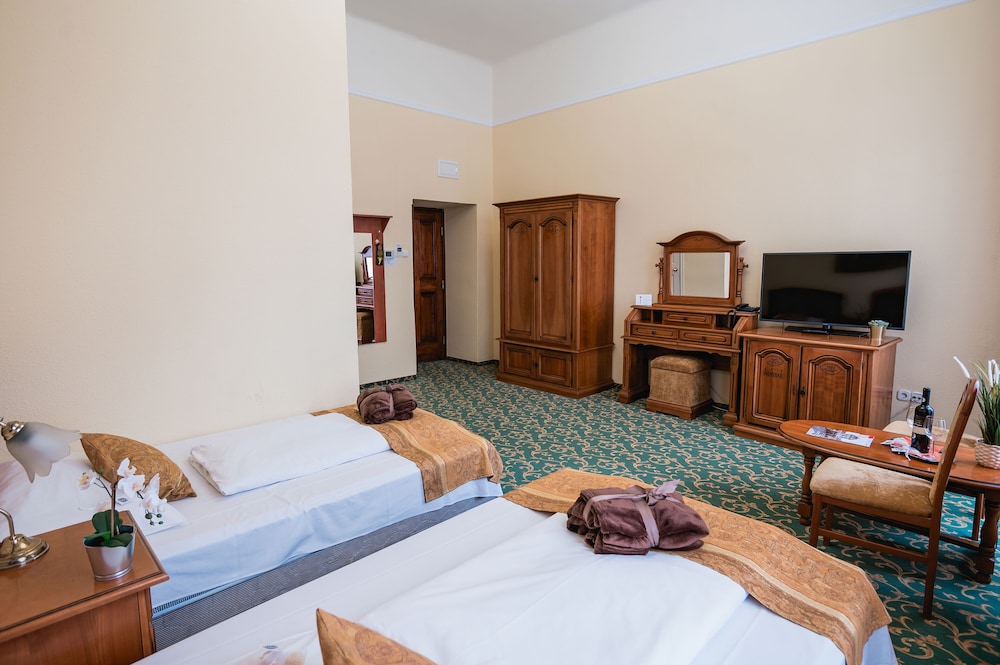 City Hotel Unio Superior 9/40