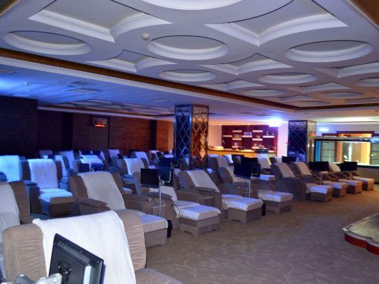 Luanzhou International Hotel 28/30