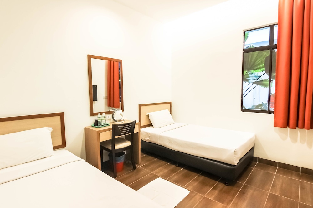 Sunflower Hotel 9/33