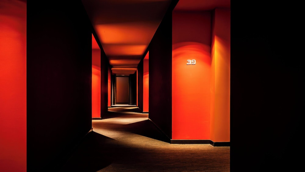 East Hotel Hamburg 34/69