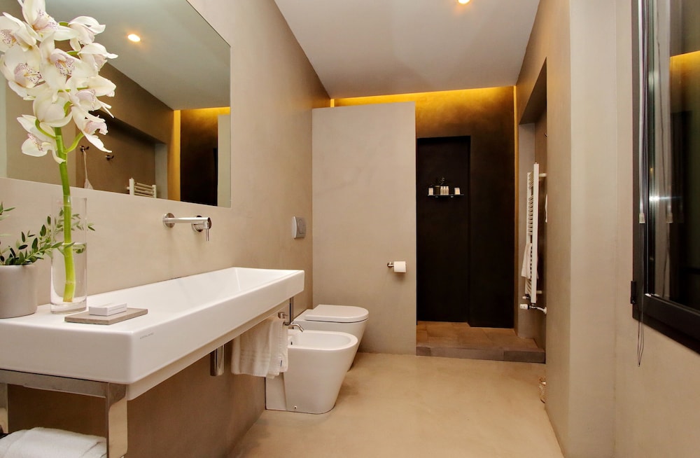 Urben Suites Apartments Design 15/42