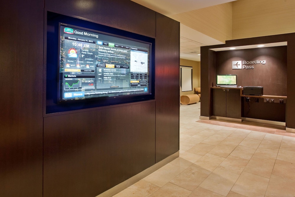 Lobby at Courtyard By Marriott Salt Lake City Airport, SALT LAKE CITY - UT