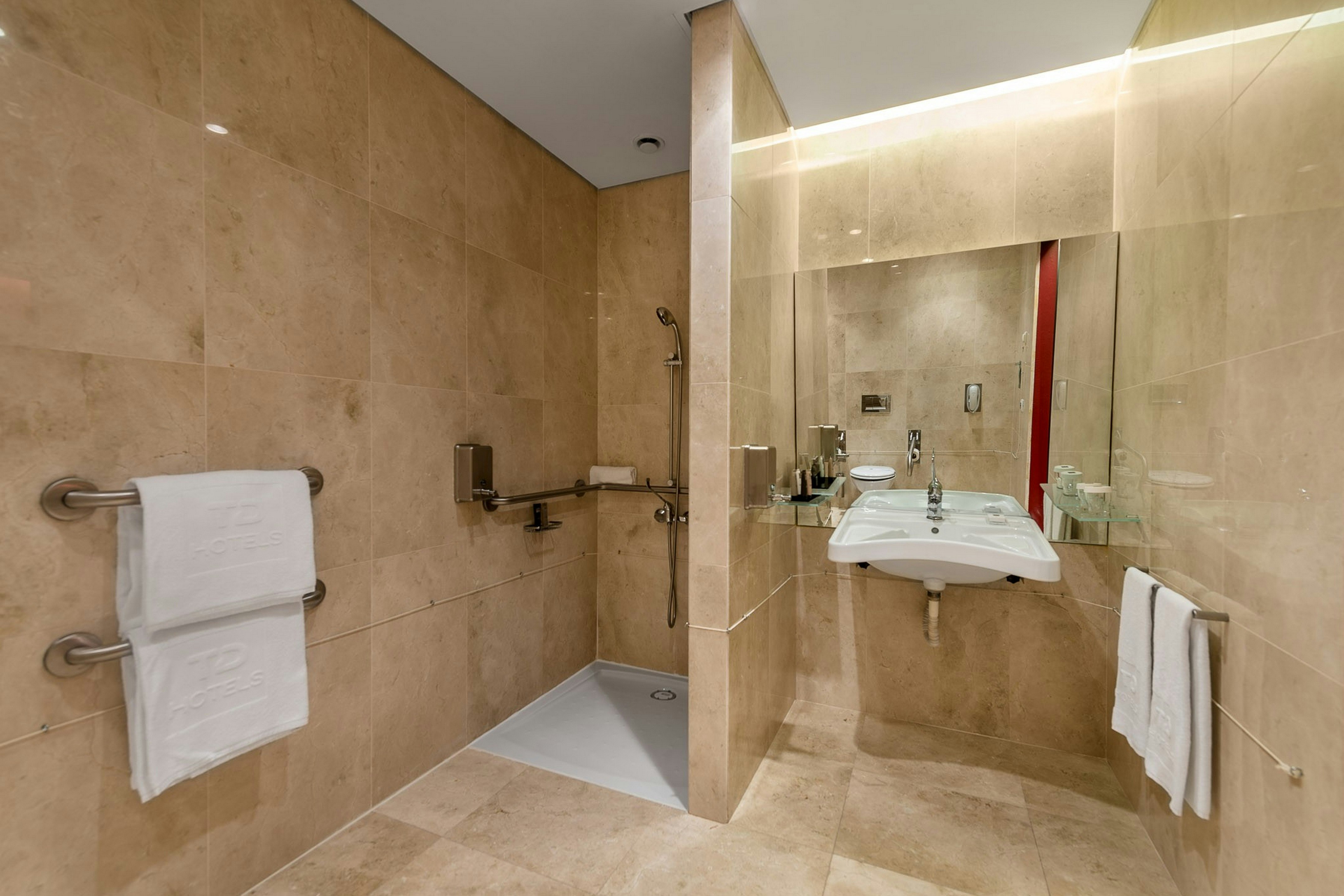Lagoas Park Hotel 100/100