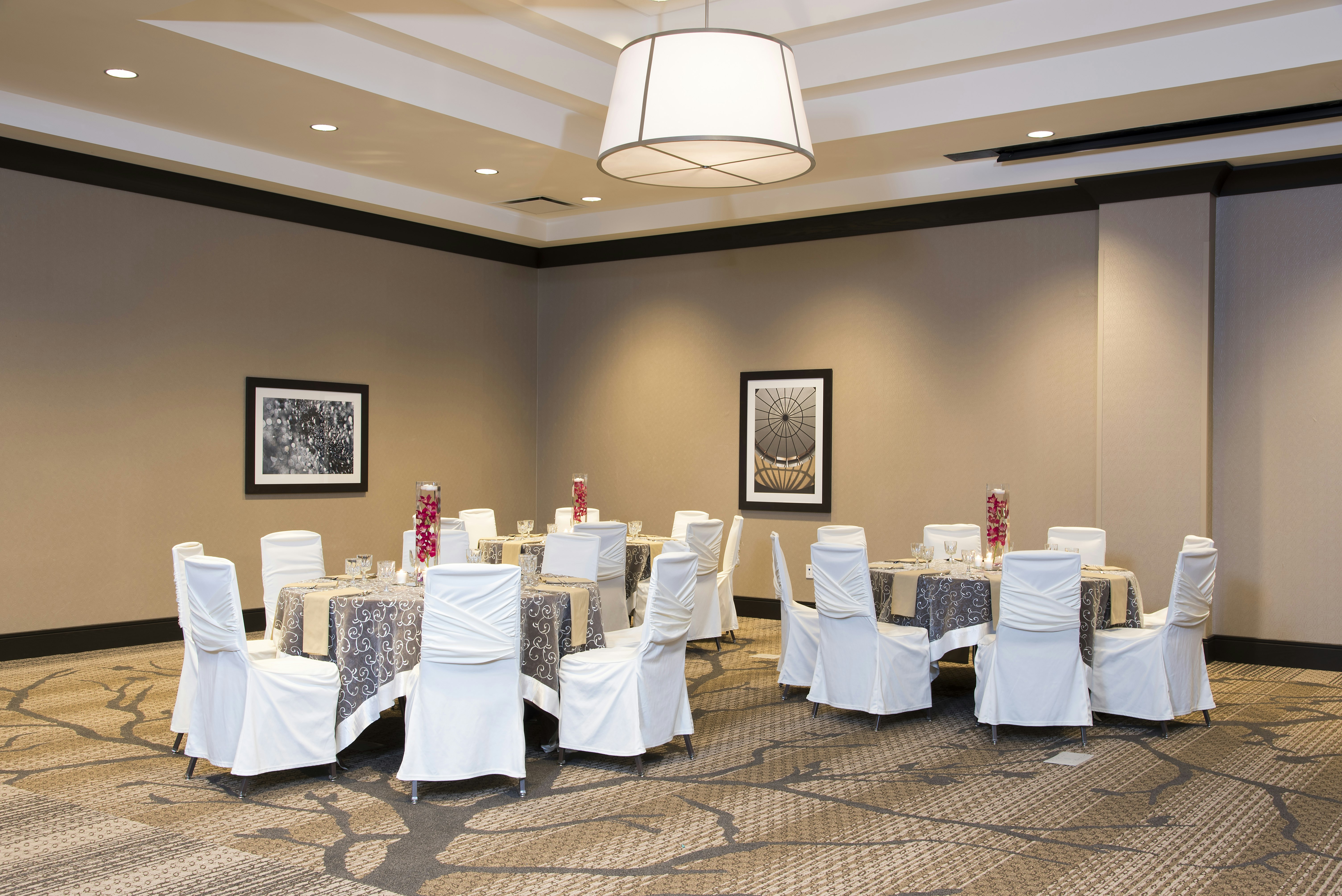 DoubleTree by Hilton Hotel Schenectady 44/51