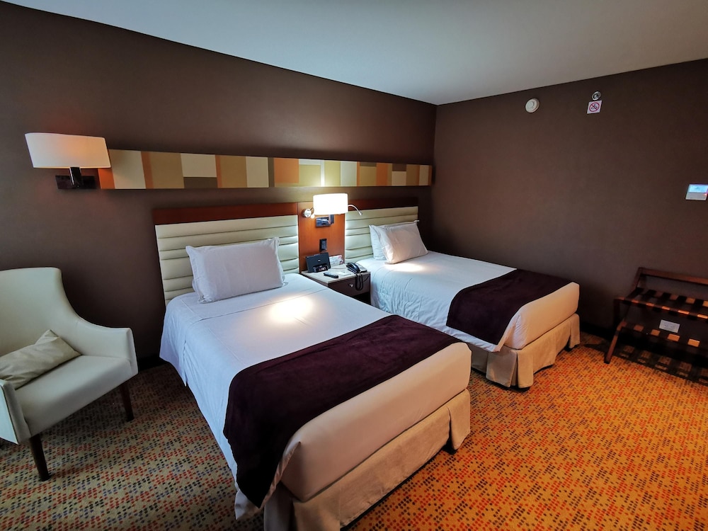 Mercure Bogota Calle 100 10/50