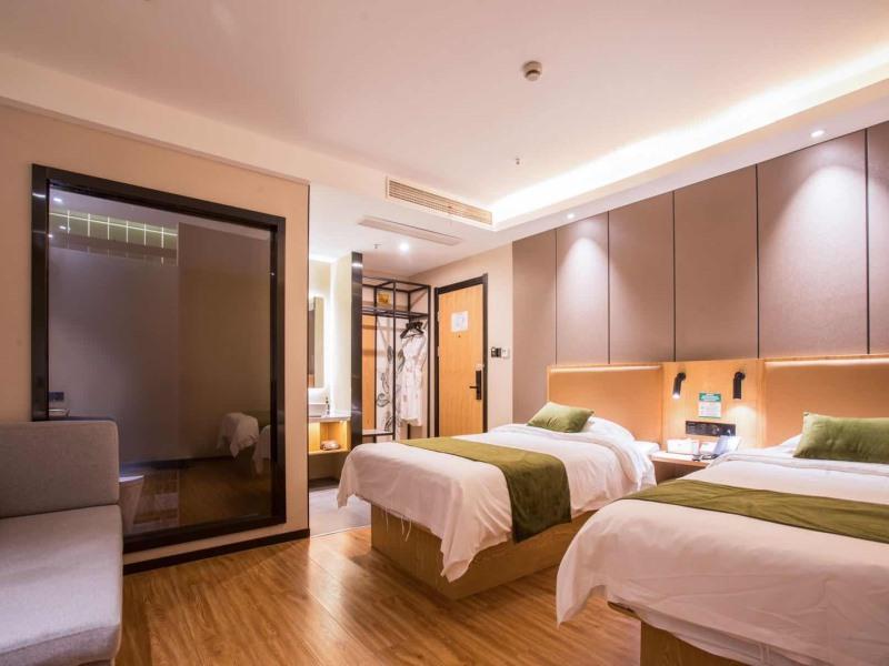 GreenTree Inn Nantong Railway Station Express Hotel 10/20