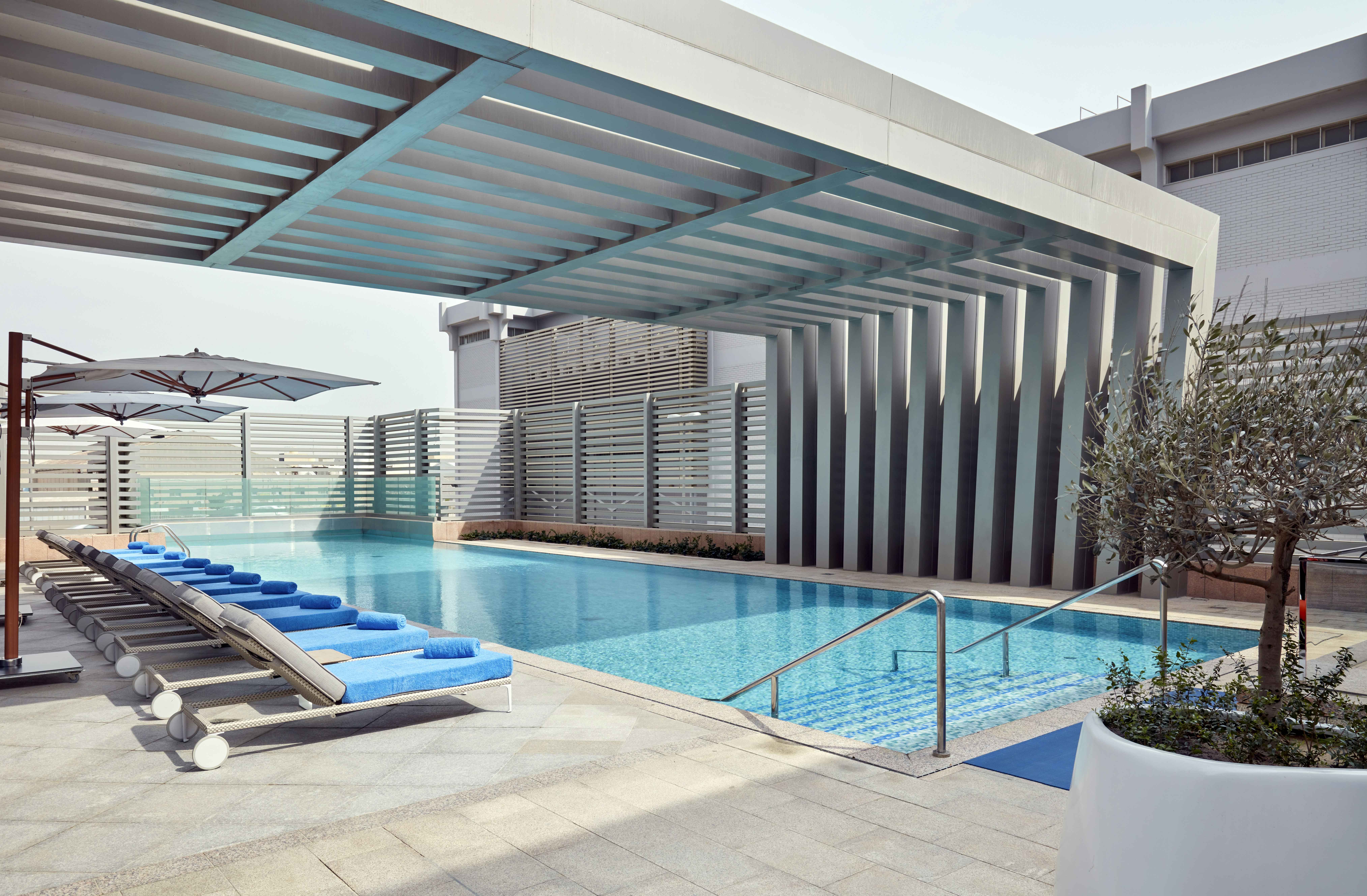 Hilton Garden Inn Kuwait 25/49