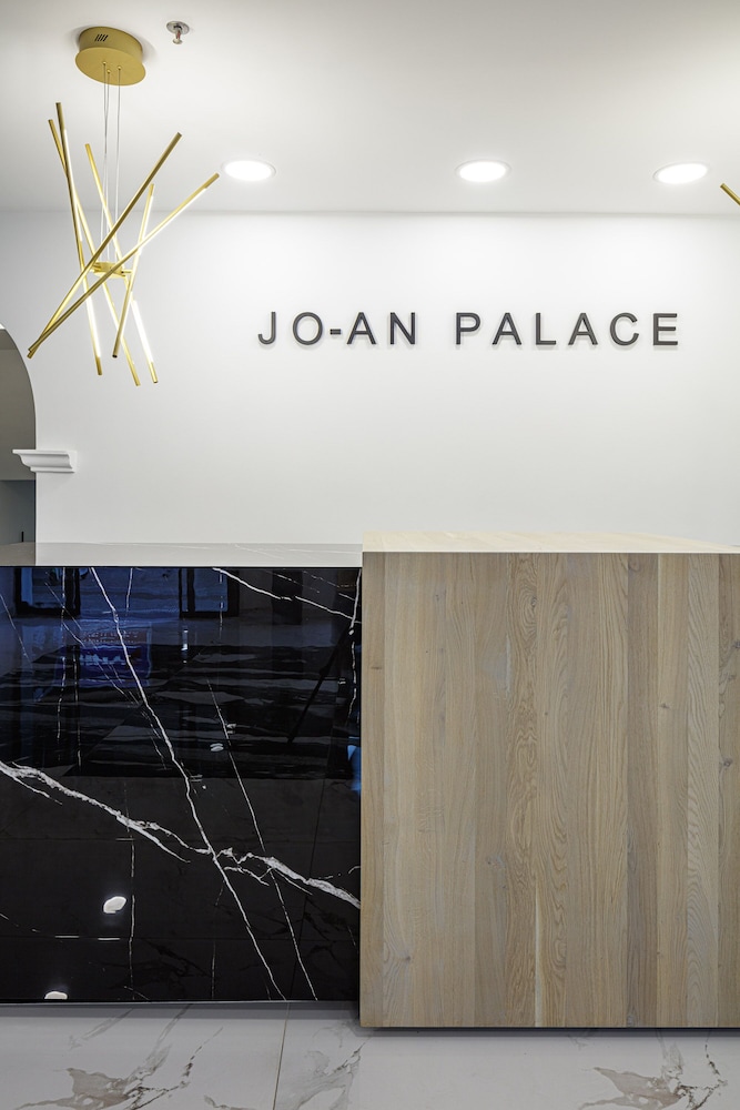Jo An Palace Hotel 44/69