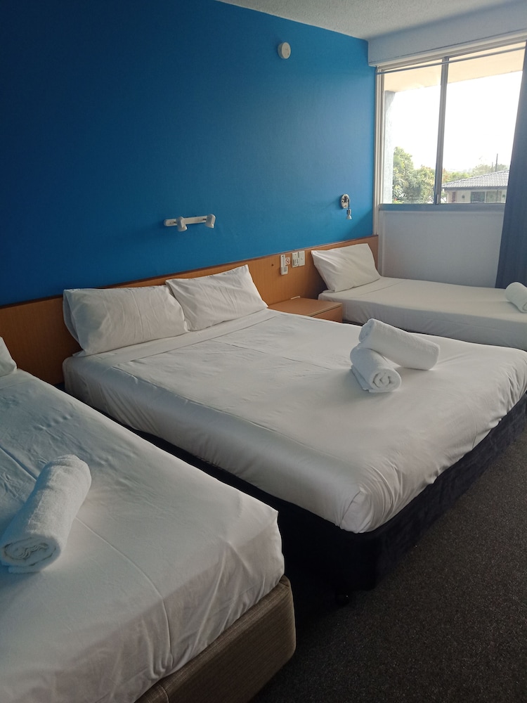 Annerley Motor Inn 10/69