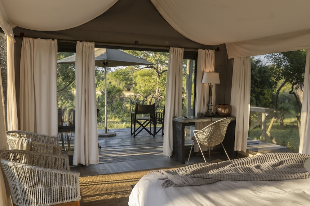 Simbavati River Lodge 12/50