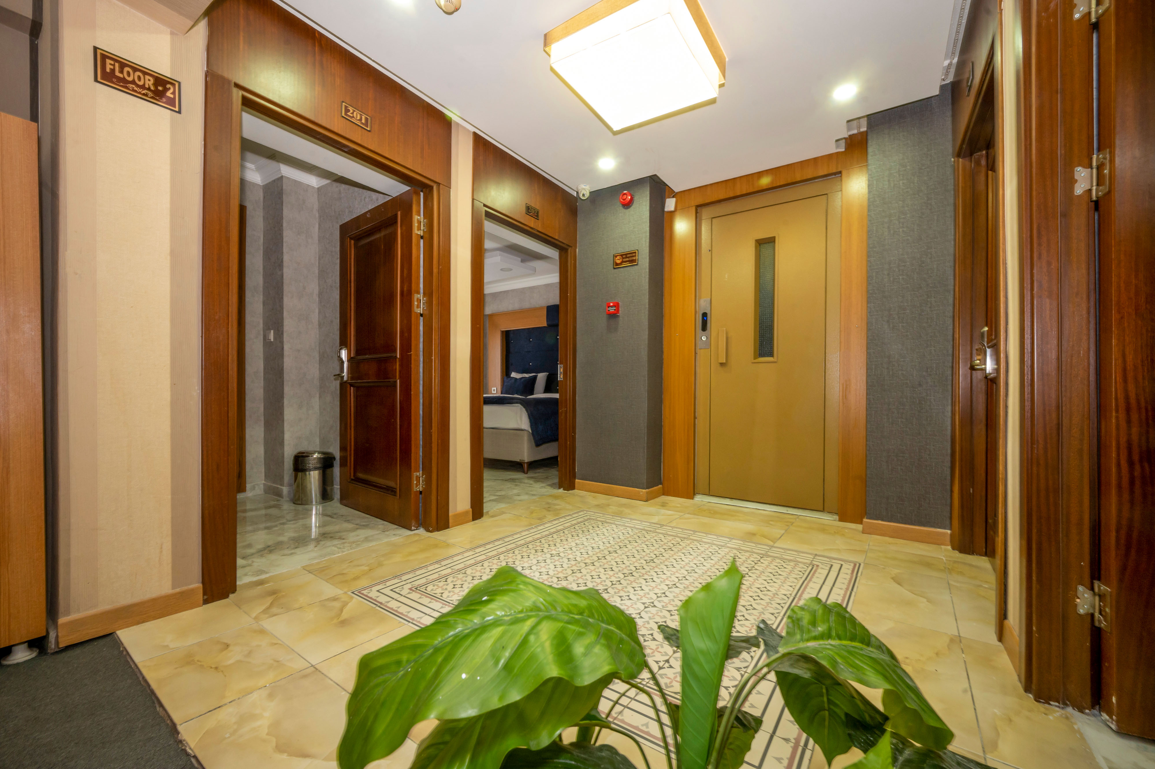 TAMARA RESIDENCE 35/39