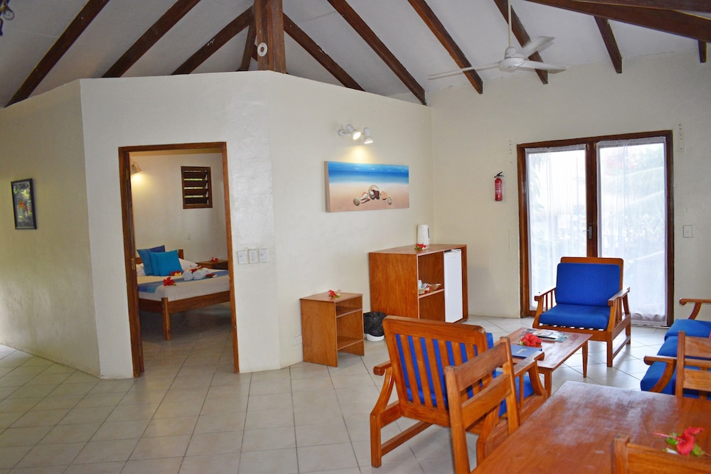 Hideaway Island Resort 50/75