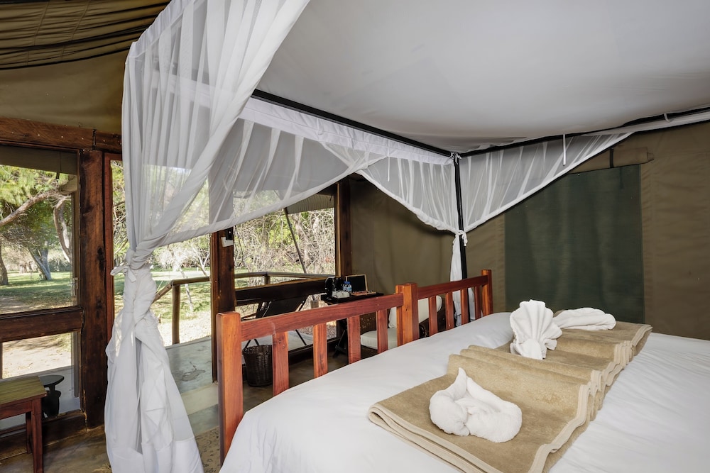 Elephant Valley Lodge 12/50