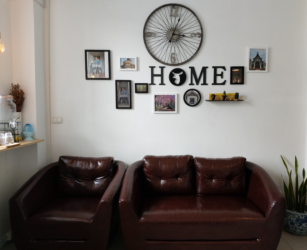 Habitat Hotel 40/44