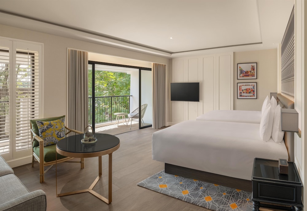 Kahavadi Chiang Rai, Curio Collection by Hilton 19/50