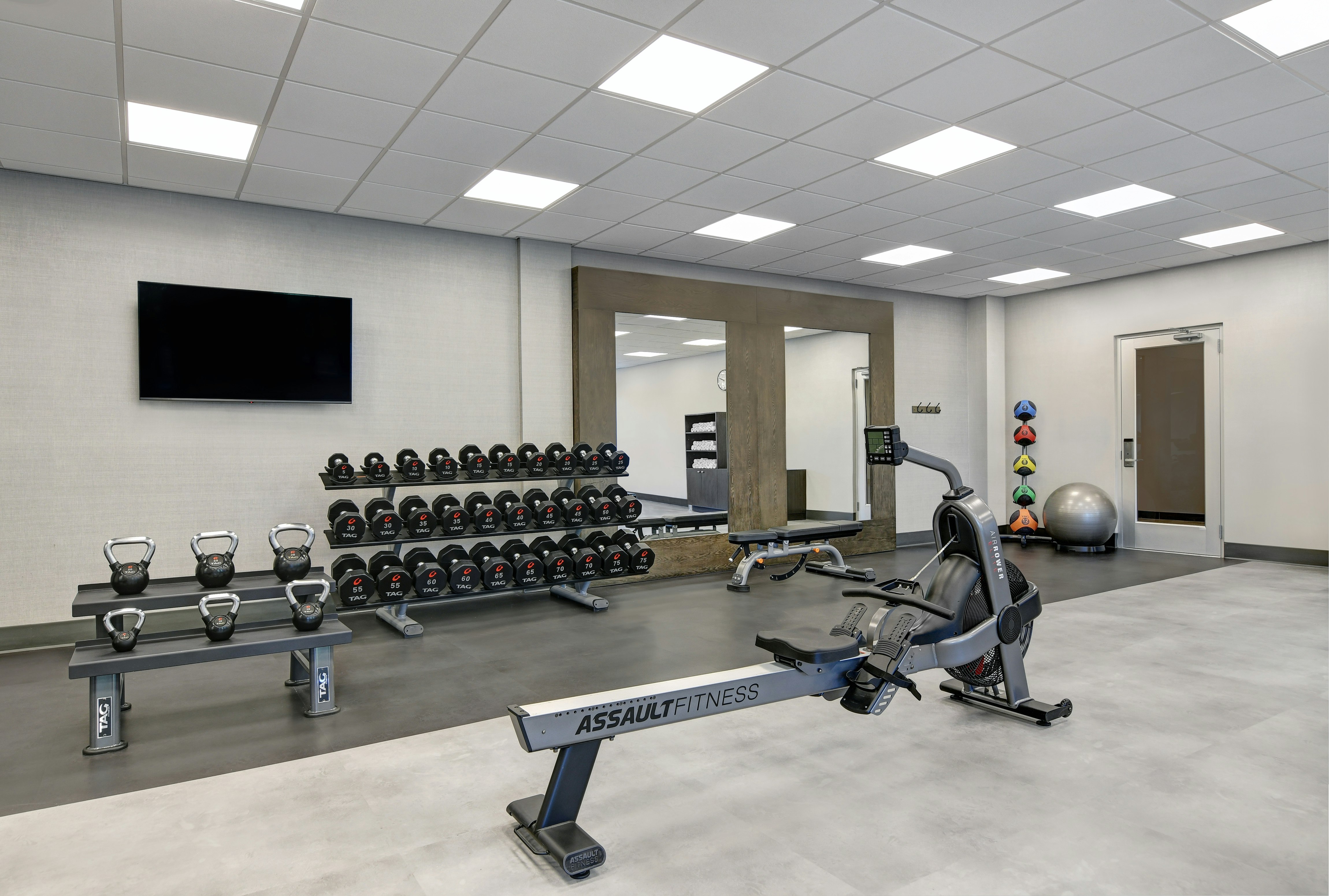 Homewood Suites by Hilton Edison Woodbridge 16/32