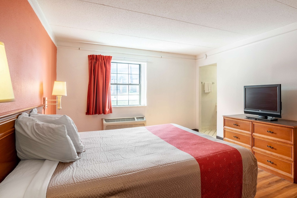 Motel6 Hazelwood, MO 25/46