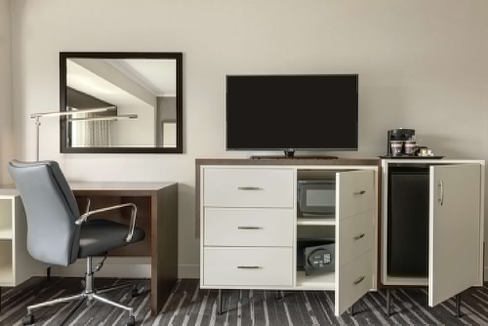 Doubletree By Hilton Milwaukee 52/58