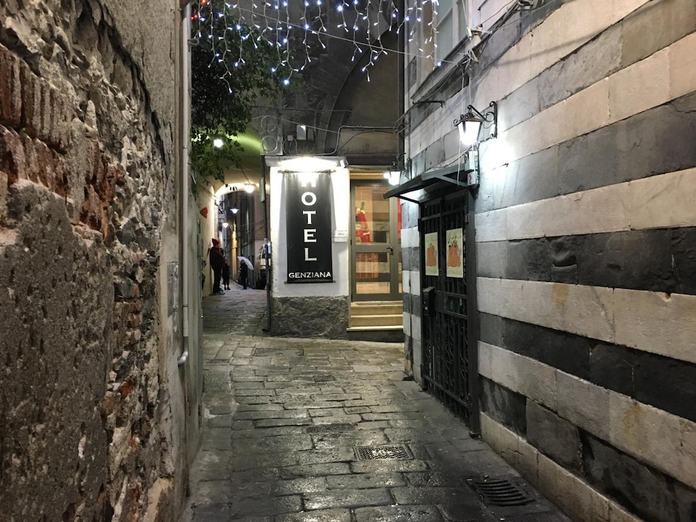 Hotel Genziana 42/47