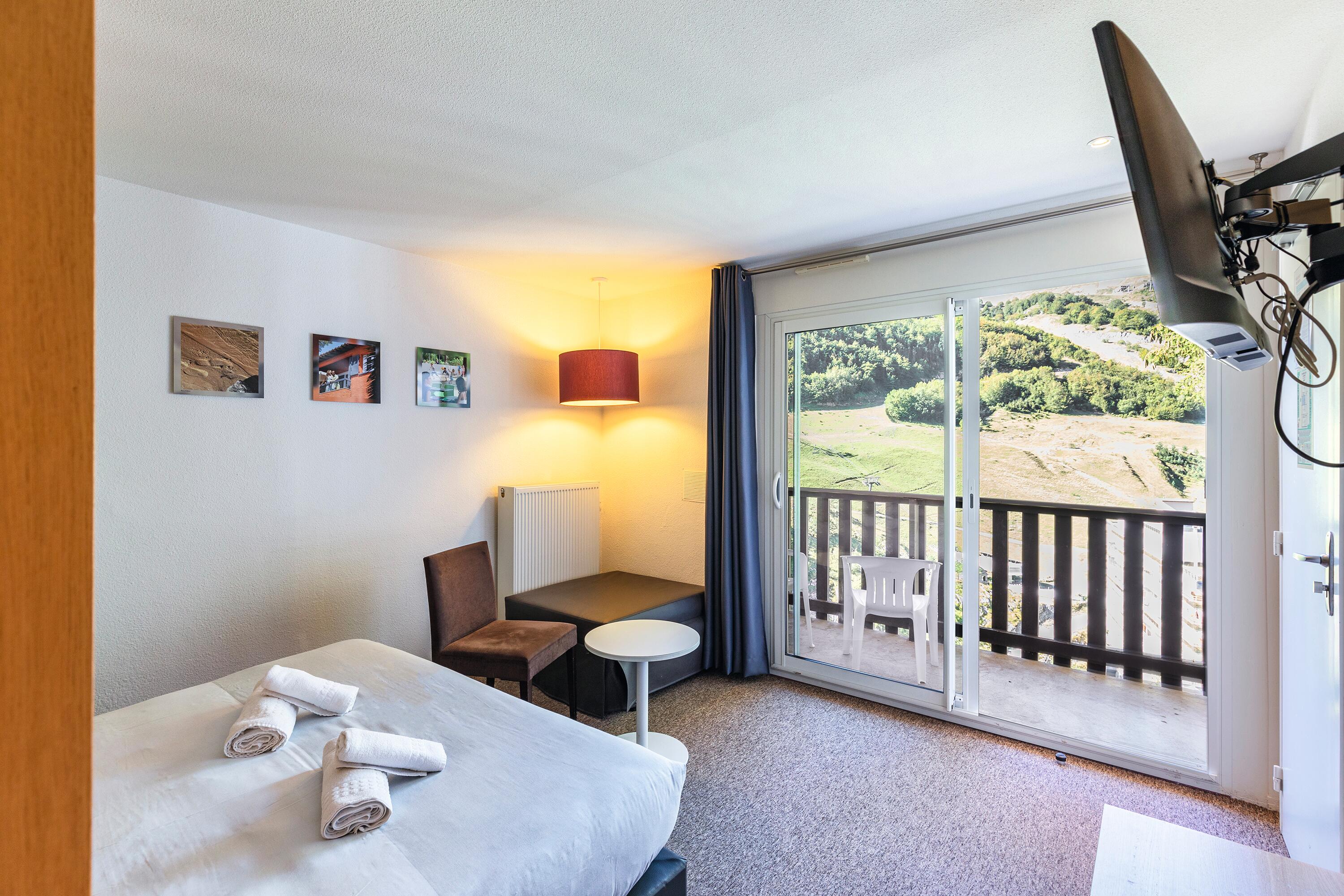 Classic room 2A and 1E Balcony 2ad