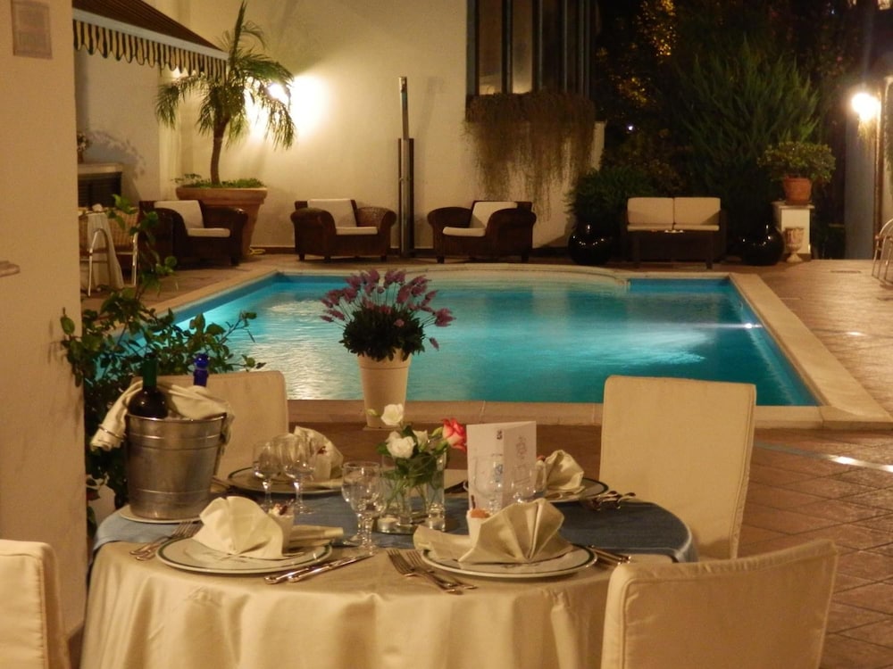 Hotel Belsito 43/46