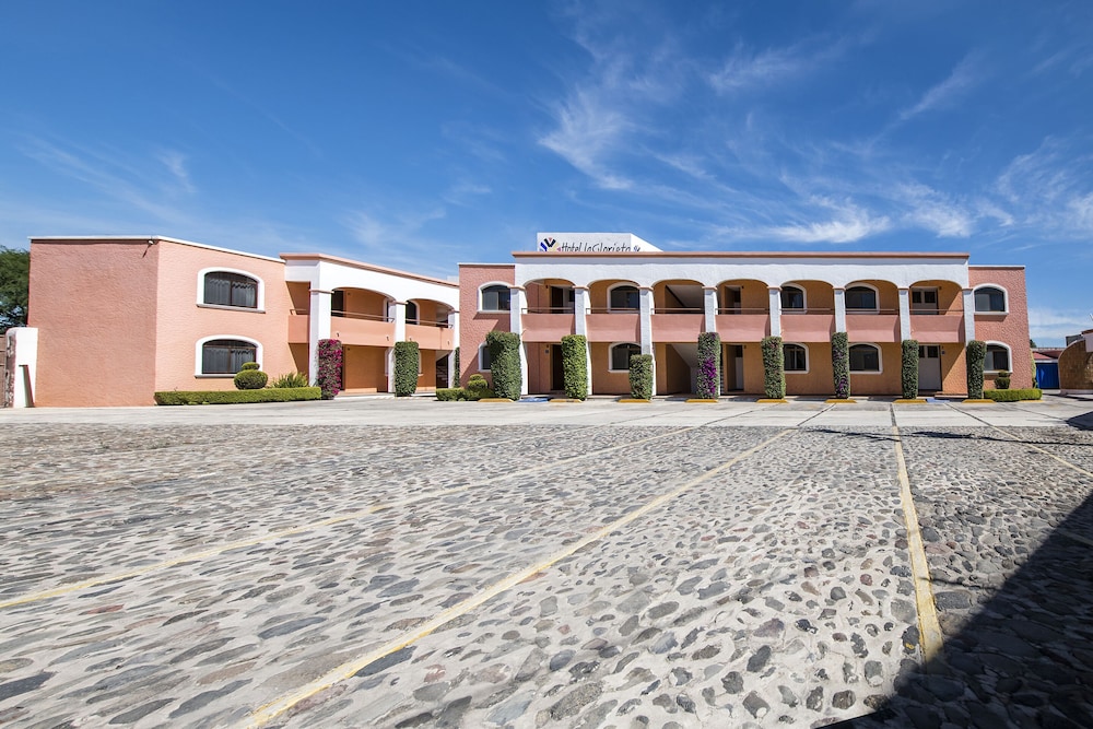 OYO Hotel La Glorieta Huichapan 24/29