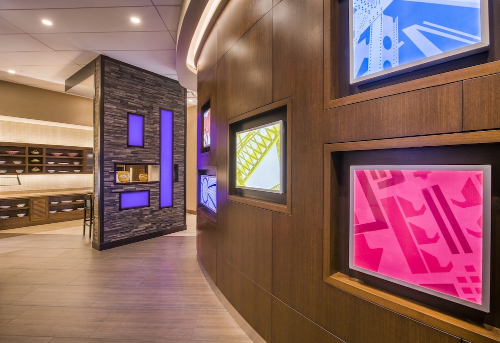 Hyatt Place Cleveland Westlake Crocker Park 10/66