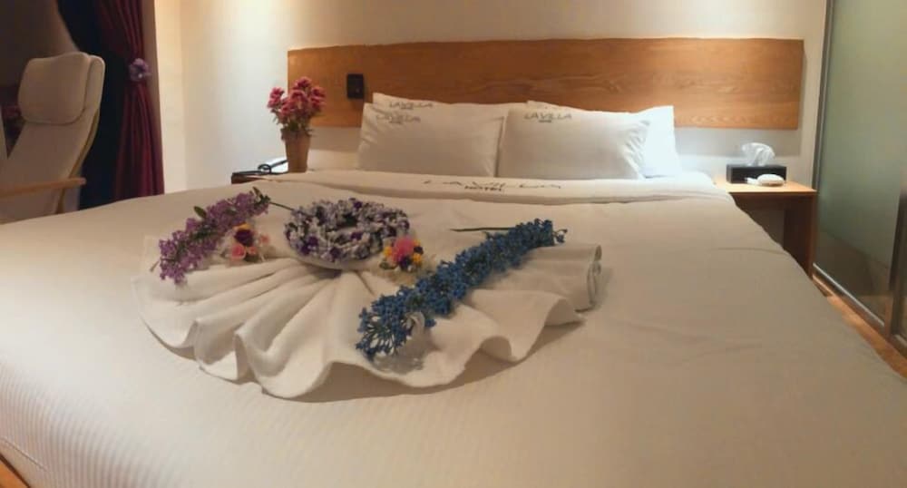 LAVILLA HOTEL 11/22