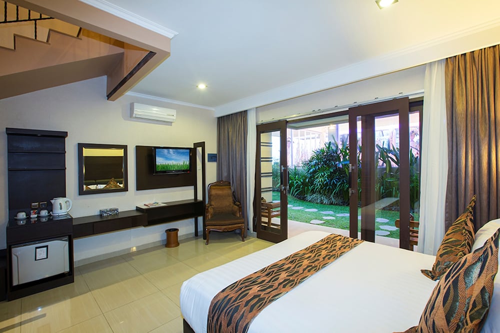 Flamingo Dewata Suite 37/87