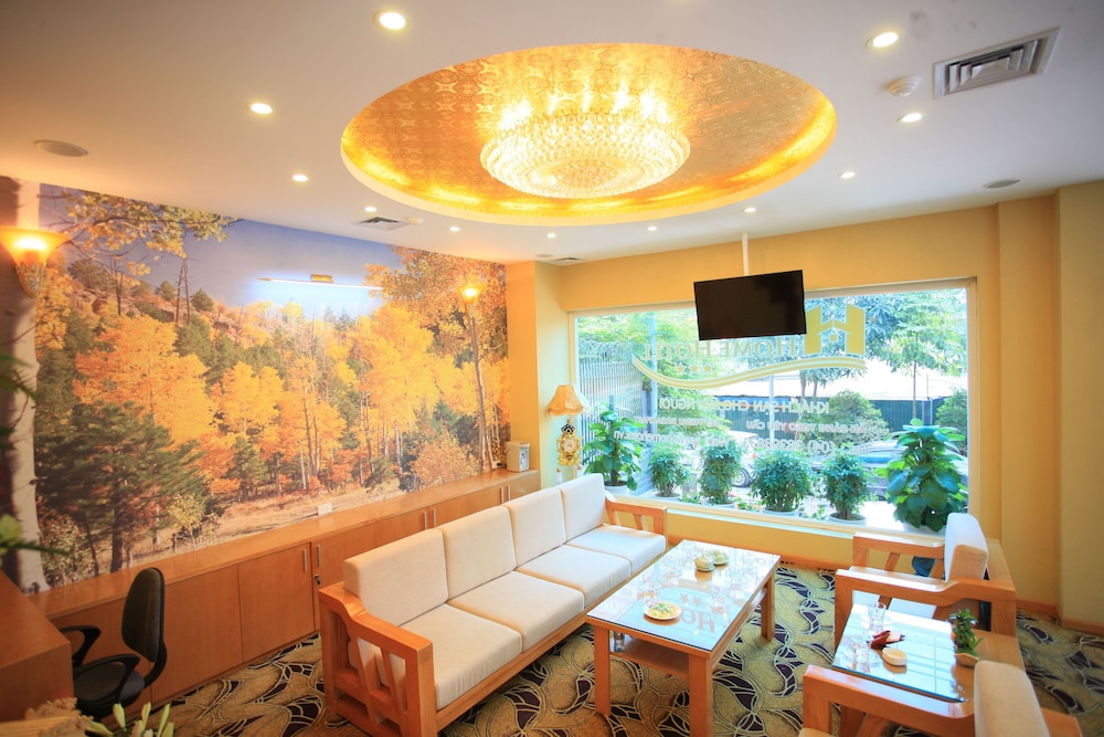 Home Hotel Truong Cong Giai 7/50