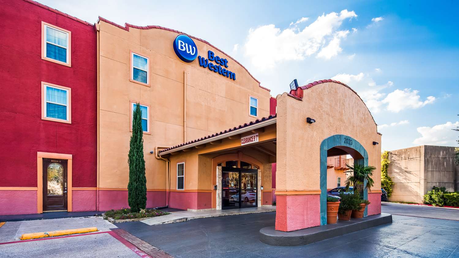 Motel6 Dallas, TX - Downtown 24/28