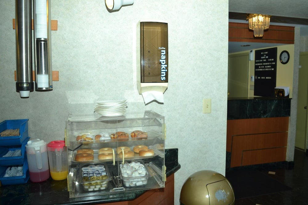 Travel Inn New Castle Airport 28/57