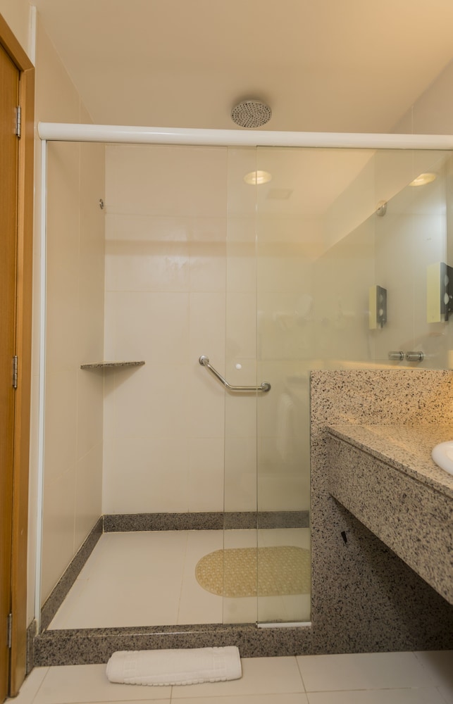 Hotel Luzeiros Sao Luis 24/26