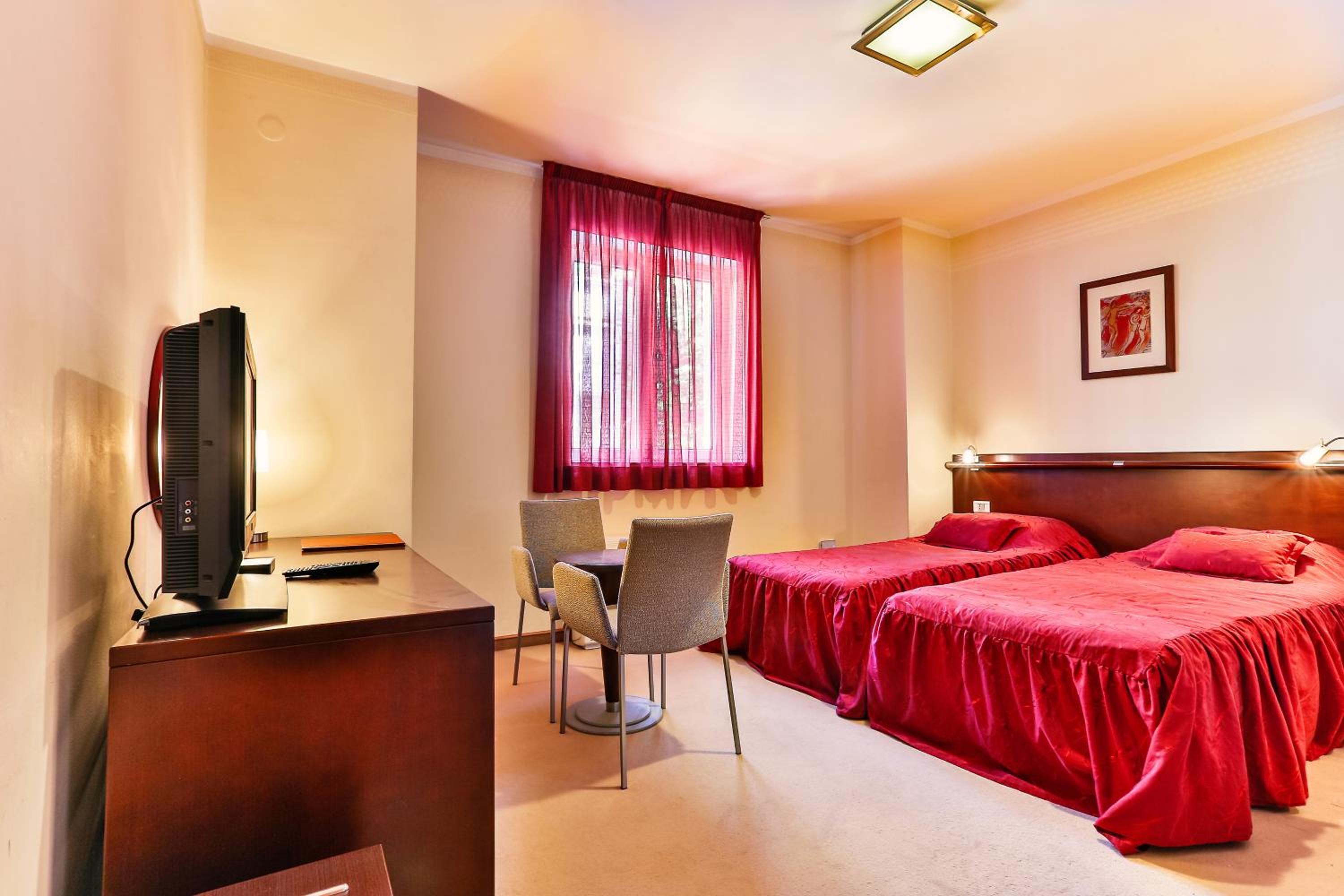 Budget, Double Bed