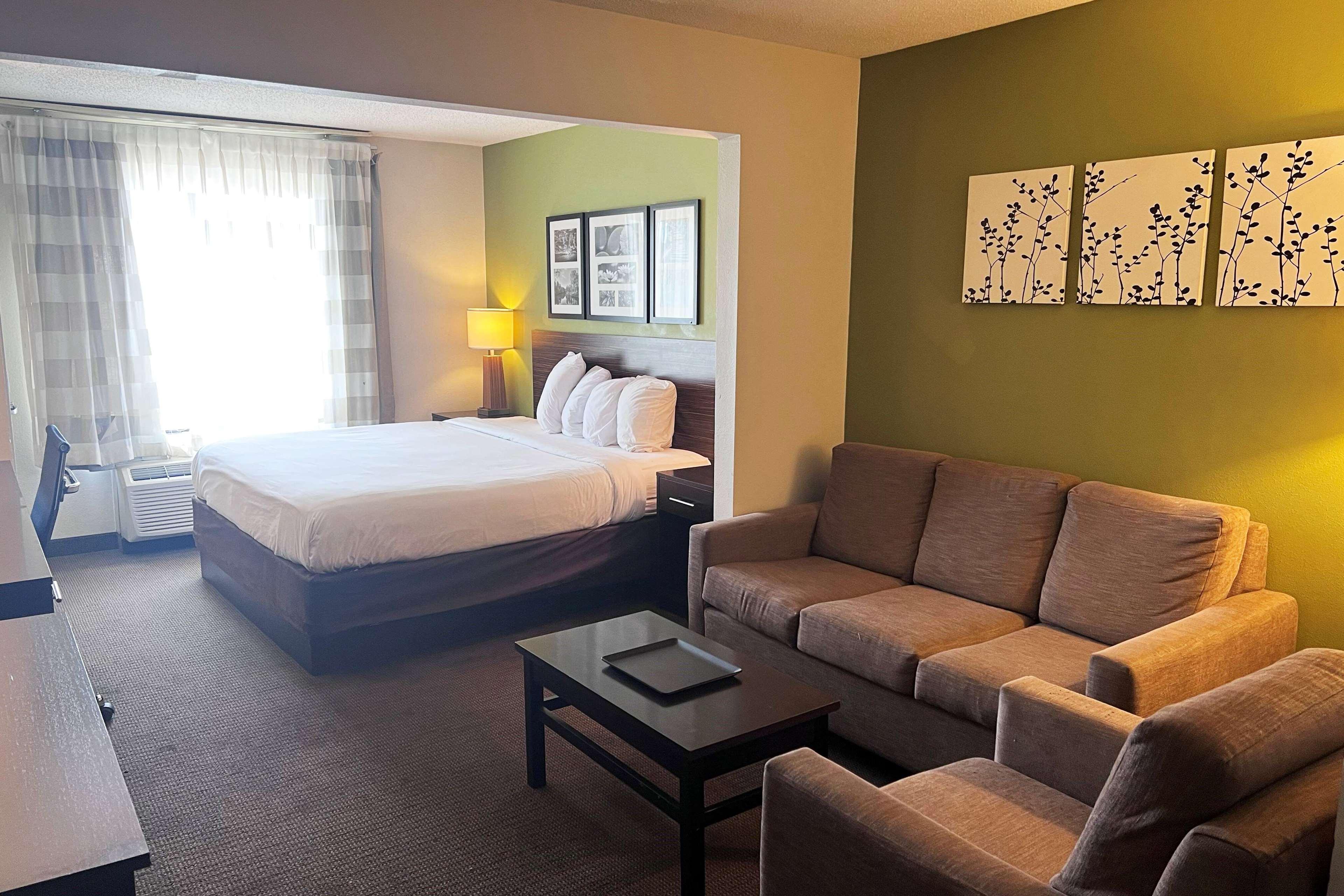 Ramada by Wyndham Jackson MS 7/26