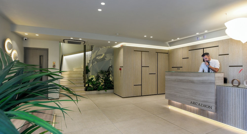 Arcadion Hotel 5/28