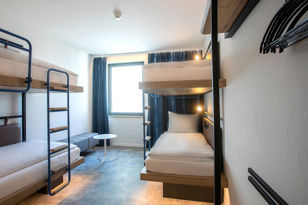 Danubius Hotel District V 16/37