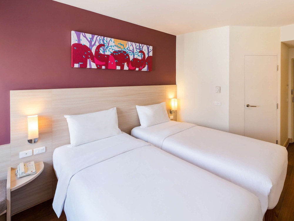 Ibis Bangkok Siam 22/65