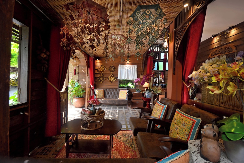 Thai Thai Sukhothai Resort 46/68