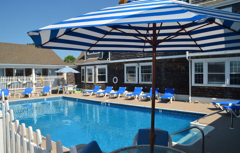 Beach Breeze Inn 43/50