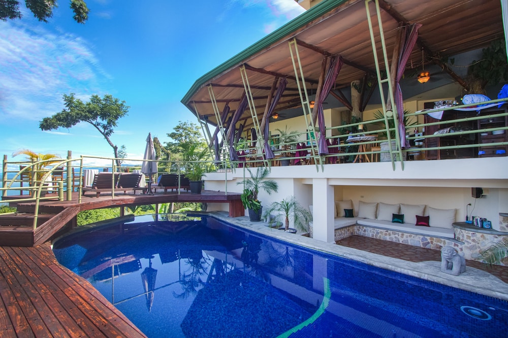 Issimo Suites Boutique Hotel Spa Adults Only 3/71