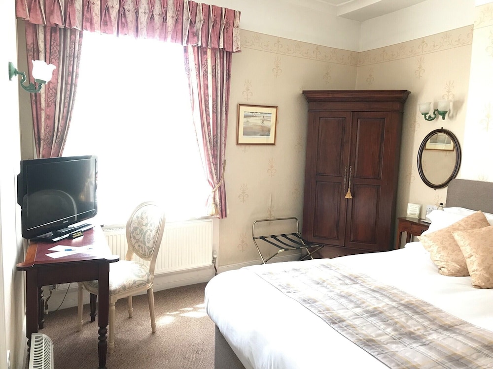 Chapel House Restaurant with Rooms 16/50