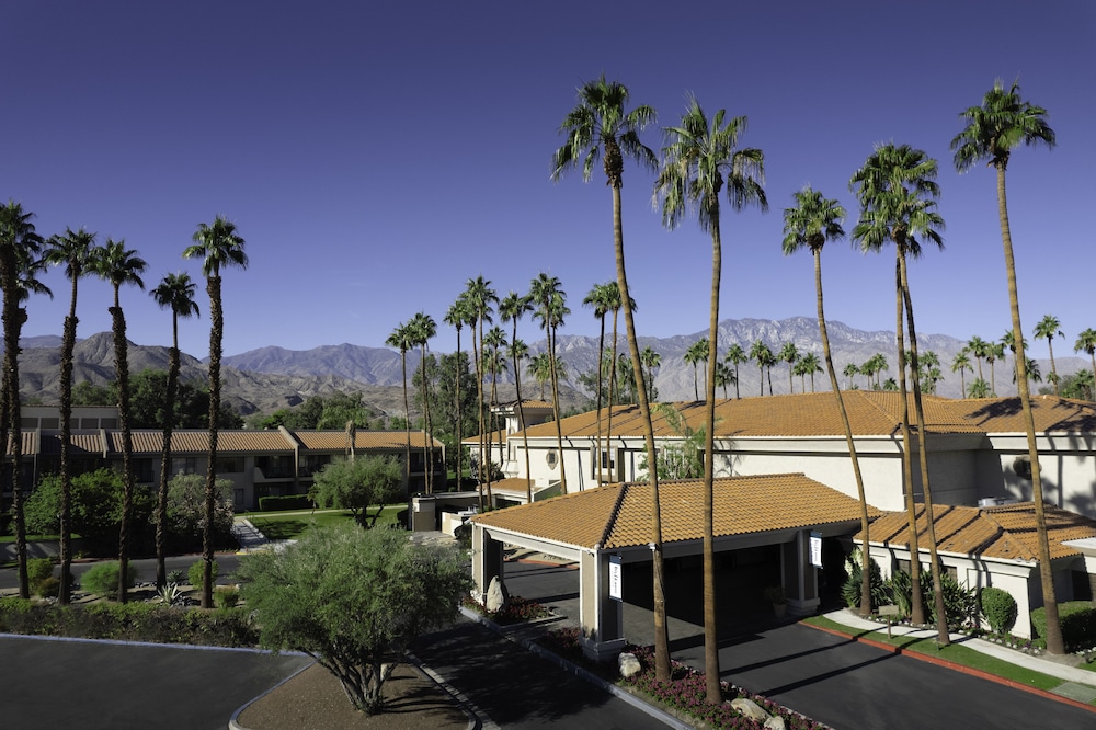 Hyatt Vacation Club at Desert Oasis 62/63